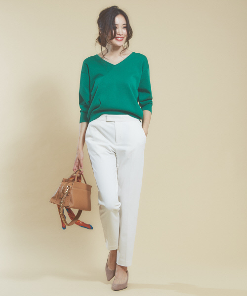 qualite（カリテ）の「〈ITALY〉Vネック7分袖ニットプルオーバー（ニット/セーター・レディース・ブラック/グリーン/マスタード/グレイッシュベージュ・フリー）」の15枚目の写真