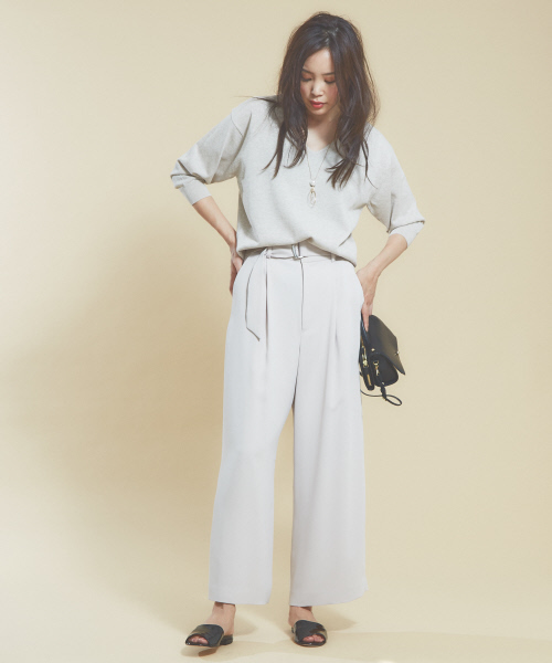 qualite（カリテ）の「〈ITALY〉Vネック7分袖ニットプルオーバー（ニット/セーター・レディース・ブラック/グリーン/マスタード/グレイッシュベージュ・フリー）」の17枚目の写真