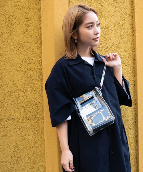 ADAM PATEK(アダムパテック)の「ADAMPATEK / アダムパテック 【 CONEY 】CLEAR mini pouch shoulder(ショルダーバッグ・レディース・ホワイト/ブラック・ONESIZE)」の4枚目の写真