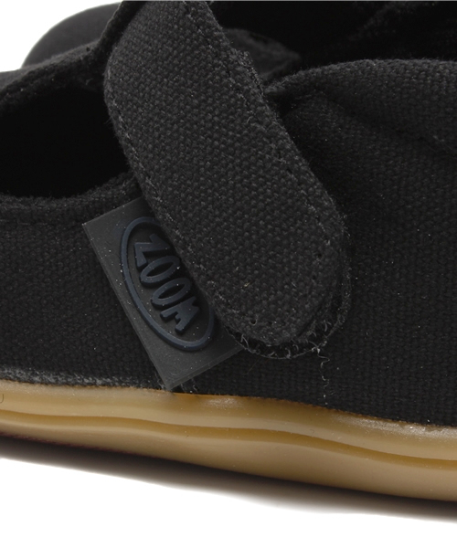 こども ビームス(コドモビームス)の「ZOOM / T-ストラップシューズ (12.5~14.5㎝)(その他シューズ・キッズ・ブラック/ブラウン系その他/ネイビー・13/12.5/14.5/14/13.5)」の4枚目の写真