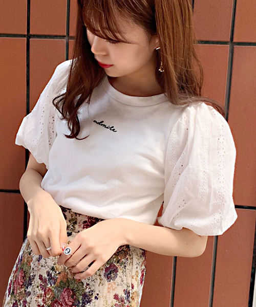 apres jour（アプレジュール）の「袖レースロゴ刺繍Tシャツ【ZOZOTOWN限定アイテム】（Tシャツ/カットソー・レディース・ブラック/オフホワイト/ブルー/オレンジ系その他・フリー）」の6枚目の写真