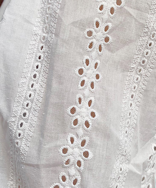 apres jour（アプレジュール）の「袖レースロゴ刺繍Tシャツ【ZOZOTOWN限定アイテム】（Tシャツ/カットソー・レディース・ブラック/オフホワイト/ブルー/オレンジ系その他・フリー）」の13枚目の写真