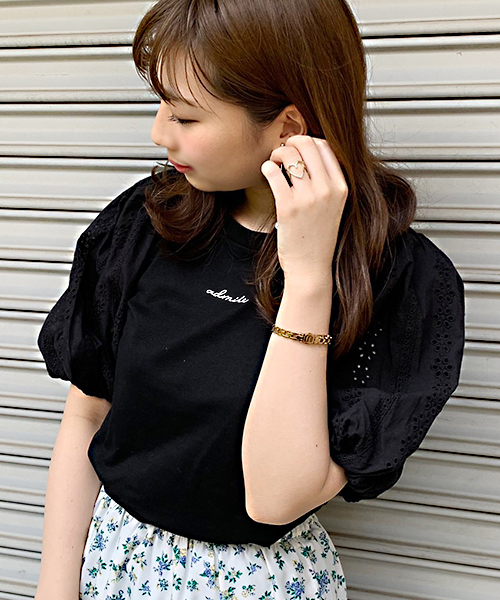 apres jour（アプレジュール）の「袖レースロゴ刺繍Tシャツ【ZOZOTOWN限定アイテム】（Tシャツ/カットソー・レディース・ブラック/オフホワイト/ブルー/オレンジ系その他・フリー）」の20枚目の写真