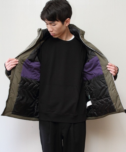THOUSAND MILE（サウザンドマイル）の「THOUSAND MILE / サウザンドマイル ウェーブパディングジャケット WAVE PADDING JKT（ダウンジャケット/コート・メンズ・ブラック/オリーブ/マルチ・M/L）」の11枚目の写真