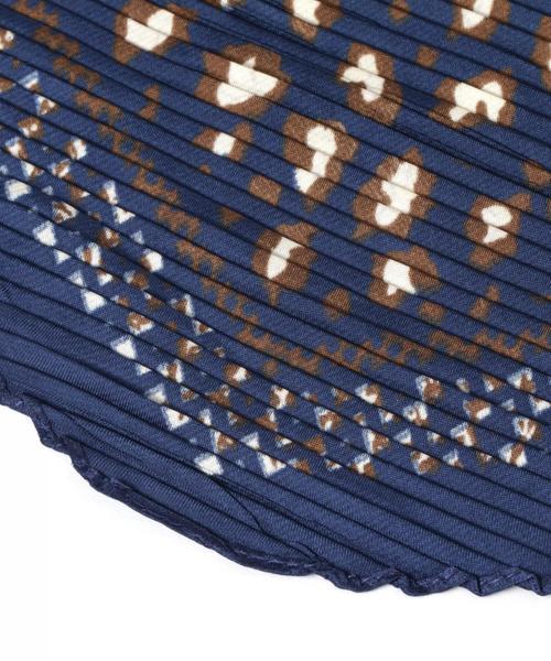 GLOBAL WORK（グローバルワーク）の「プリーツスカーフ/847980（ストール/ショール・レディース・ベージュ/ネイビー/オフホワイト/オレンジ/ブラウン/グリーン・FREE）」の9枚目の写真