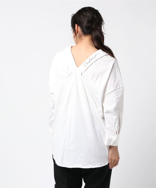ROGER AND RAW(ロジャーアンドロウ)の「Roger&Raw/編み上げ衿抜きシャツP/O(Tシャツ/カットソー・レディース・ホワイト/ベージュ/カーキ/ネイビー・M)」の6枚目の写真