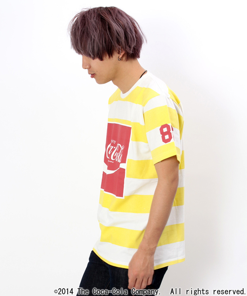 WEGO(ウィゴー)の「WEGOオリジナルルーズTシャツ(Coca-Cola)(Tシャツ/カットソー・メンズ・ホワイト/ブラック/イエロー系その他・MEDIUM/LARGE)」の10枚目の写真