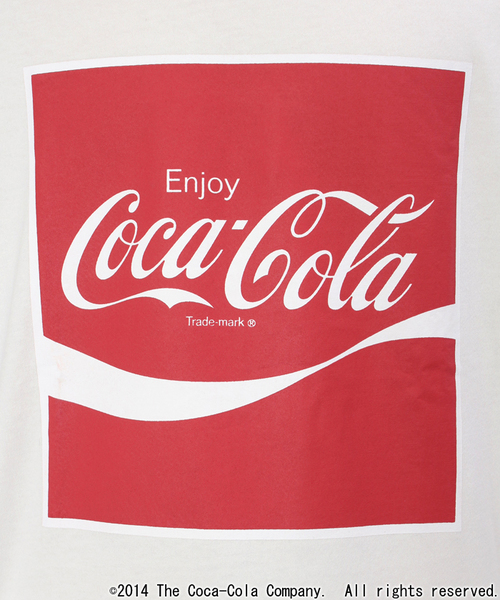 WEGO(ウィゴー)の「WEGOオリジナルルーズTシャツ(Coca-Cola)(Tシャツ/カットソー・メンズ・ホワイト/ブラック/イエロー系その他・MEDIUM/LARGE)」の6枚目の写真