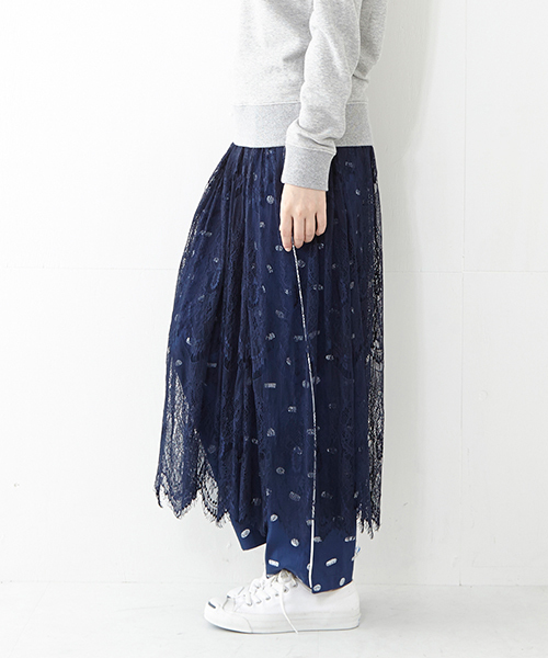 Ray BEAMS（レイビームス）の「Ray BEAMS / レースシアー ギャザースカート（スカート・レディース・オフホワイト/ネイビー・ONE SIZE）」の18枚目の写真