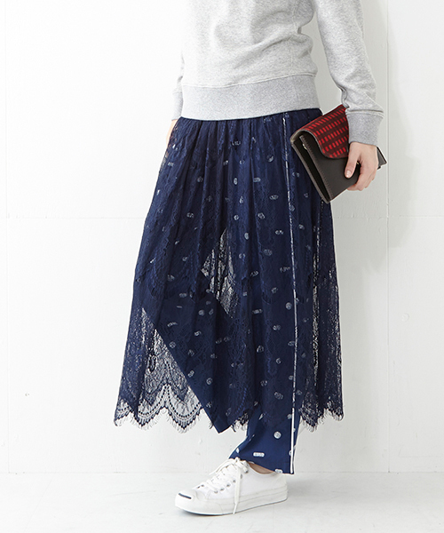 Ray BEAMS（レイビームス）の「Ray BEAMS / レースシアー ギャザースカート（スカート・レディース・オフホワイト/ネイビー・ONE SIZE）」の3枚目の写真