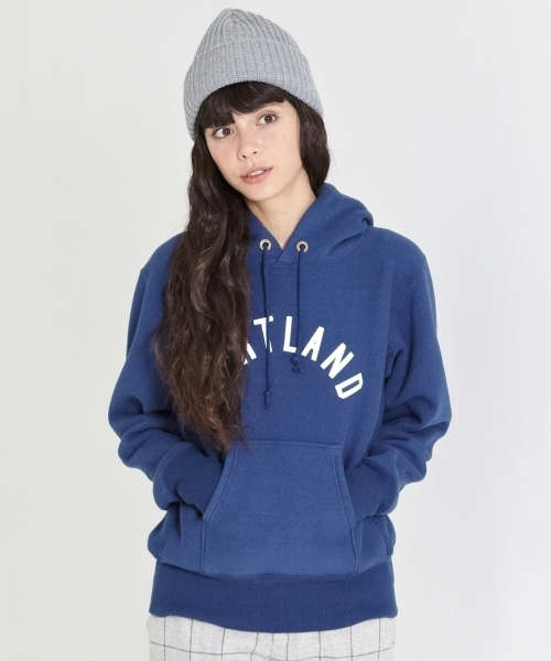 Champion（チャンピオン）の「[チャンピオン]Champion R/W LOGO HOODEDパーカー（パーカー・レディース・ホワイト/グレー/ネイビー・SMALL）」の3枚目の写真