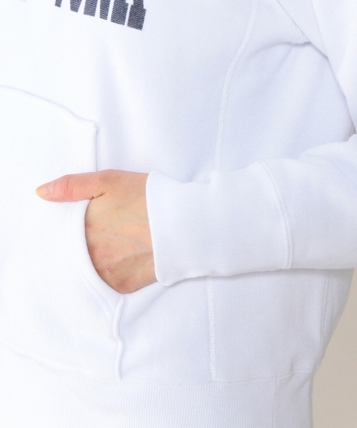 Champion（チャンピオン）の「[チャンピオン]Champion R/W LOGO HOODEDパーカー（パーカー・レディース・ホワイト/グレー/ネイビー・SMALL）」の7枚目の写真