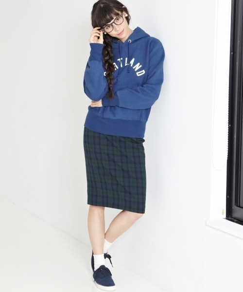 Champion（チャンピオン）の「[チャンピオン]Champion R/W LOGO HOODEDパーカー（パーカー・レディース・ホワイト/グレー/ネイビー・SMALL）」の18枚目の写真