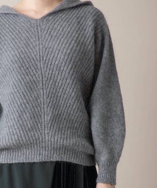 miniyu（ミニュウ）の「La SRIC/フーディープルオーバー（パーカー・レディース・ベージュ/グレー/マスタード・38）」の4枚目の写真