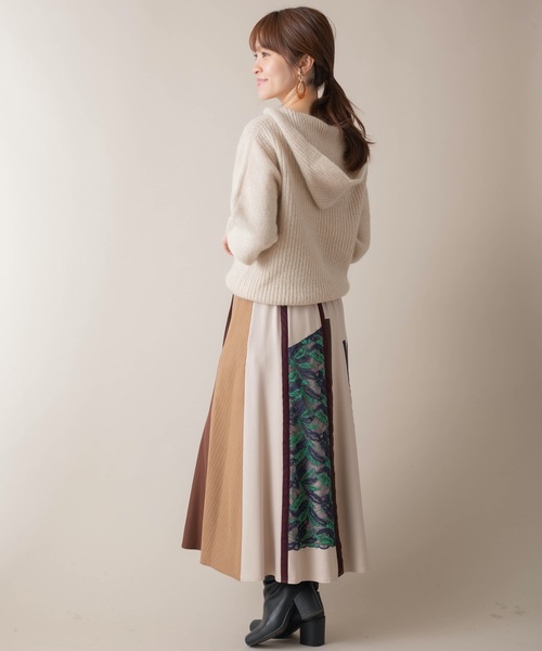 miniyu（ミニュウ）の「La SRIC/フーディープルオーバー（パーカー・レディース・ベージュ/グレー/マスタード・38）」の19枚目の写真