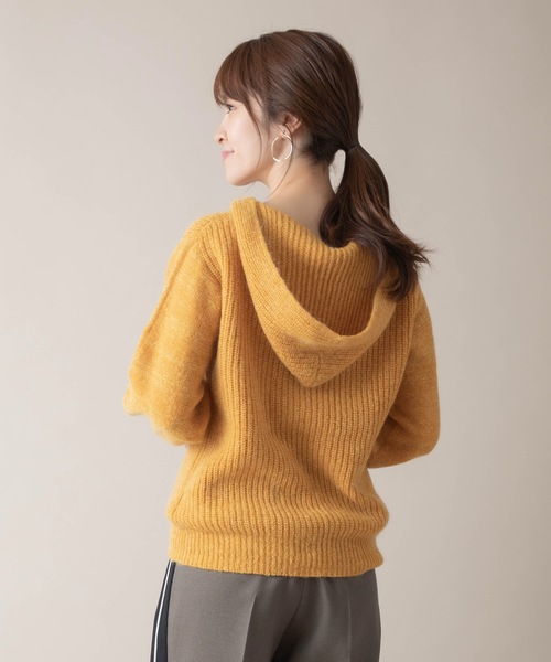 miniyu（ミニュウ）の「La SRIC/フーディープルオーバー（パーカー・レディース・ベージュ/グレー/マスタード・38）」の5枚目の写真