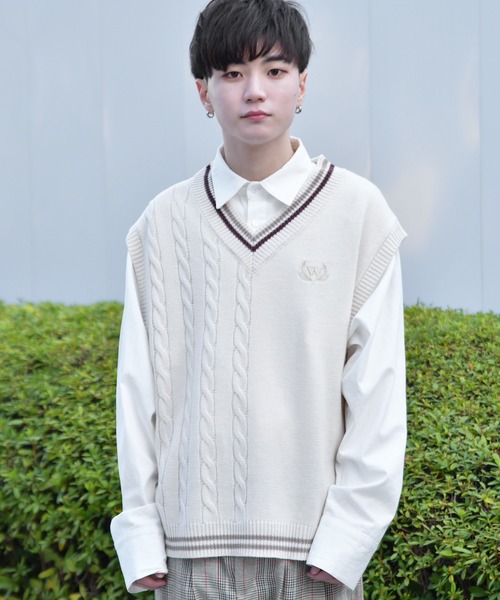 PairPair（ペアペア）の「ビッグシルエットチルデンニットベスト（ベスト・メンズ・アイボリー/モカ・FREE）」の2枚目の写真