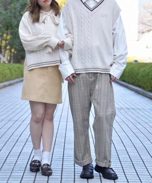 PairPair（ペアペア）の「ビッグシルエットチルデンニットベスト（ベスト・メンズ・アイボリー/モカ・FREE）」の12枚目の写真