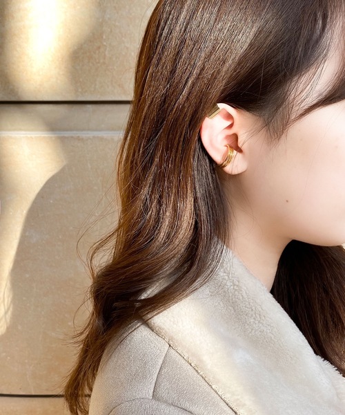 ESTELLE（エステール）の「シルバー イヤーカフ ESTELLE/エステール ZOZOTOWN限定（イヤーカフ・レディース・イエロー・-）」の3枚目の写真