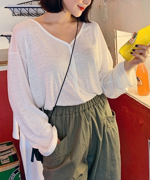 HOTPING（ホッピン）の「HOTPING リネンVネックカーディガン（カーディガン/ボレロ・レディース・ホワイト/ブラック/カーキ/ブラウン・M/S）」の2枚目の写真