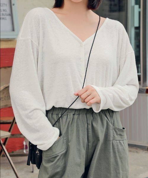 HOTPING（ホッピン）の「HOTPING リネンVネックカーディガン（カーディガン/ボレロ・レディース・ホワイト/ブラック/カーキ/ブラウン・M/S）」の8枚目の写真