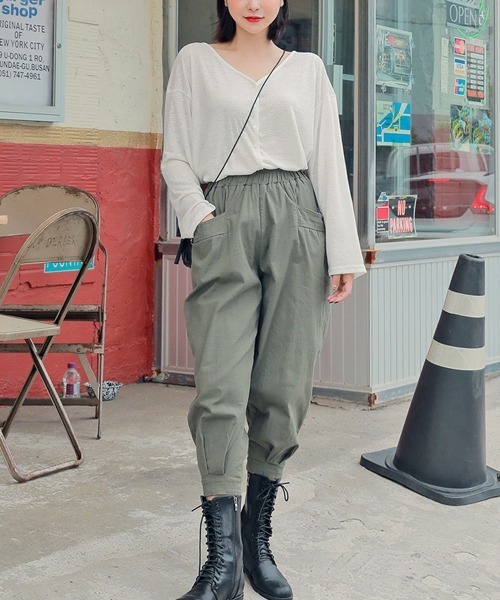 HOTPING（ホッピン）の「HOTPING リネンVネックカーディガン（カーディガン/ボレロ・レディース・ホワイト/ブラック/カーキ/ブラウン・M/S）」の12枚目の写真