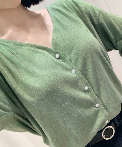 HOTPING（ホッピン）の「HOTPING リネンVネックカーディガン（カーディガン/ボレロ・レディース・ホワイト/ブラック/カーキ/ブラウン・M/S）」の14枚目の写真