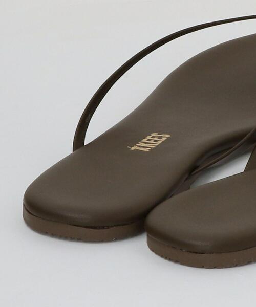 TKEES（ティキーズ）の「＜TKEES＞LINERS レザービーチサンダル¨（サンダル・レディース・ブラック/モカ・5/7/6/8）」の5枚目の写真