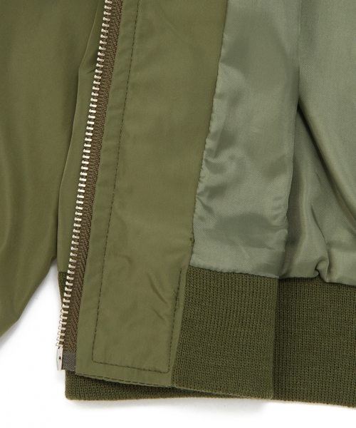 green label relaxing（グリーンレーベルリラクシング）の「【KIDS】 MA-1 タイプブルゾン ◆（ブルゾン・キッズ・オリーブ/ブラック・L/125/135/M/115/S/105）」の12枚目の写真