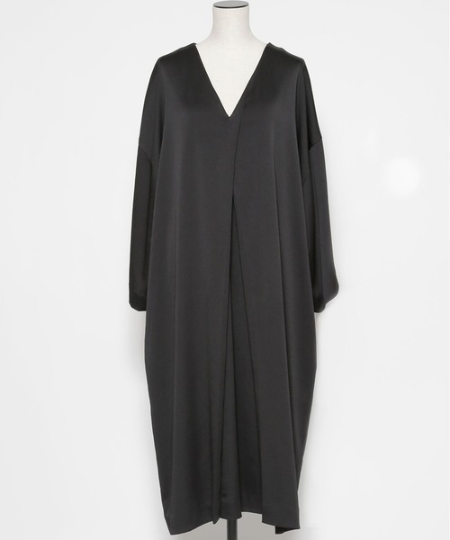 muller of yoshiokubo（ミュラーオブヨシオクボ）の「【muller】Slit 
