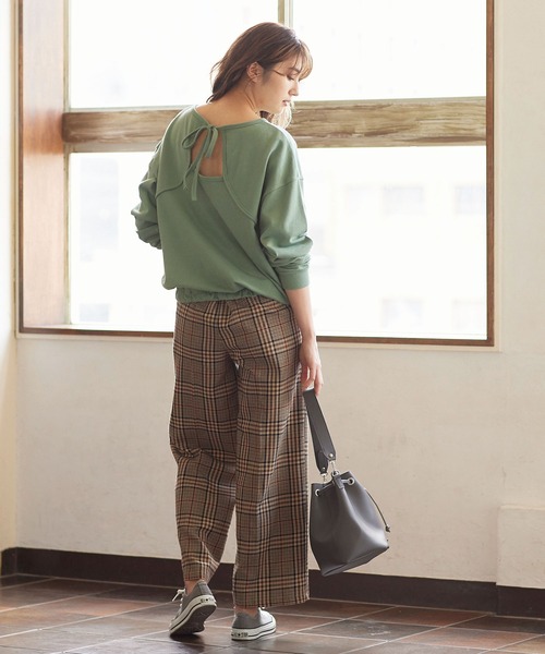 KOBE LETTUCE(コウベレタス)の「バックオープンプルオーバー(Tシャツ/カットソー・レディース・グリーン系その他/チャコール/モカ/ベージュ・FREE)」の13枚目の写真