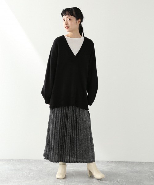 LOWRYS FARM(ローリーズファーム)の「VネックプルオーバーLS 924979(ニット/セーター・レディース・アイボリー/ブラック/ベージュ/イエロー・FREE)」の17枚目の写真