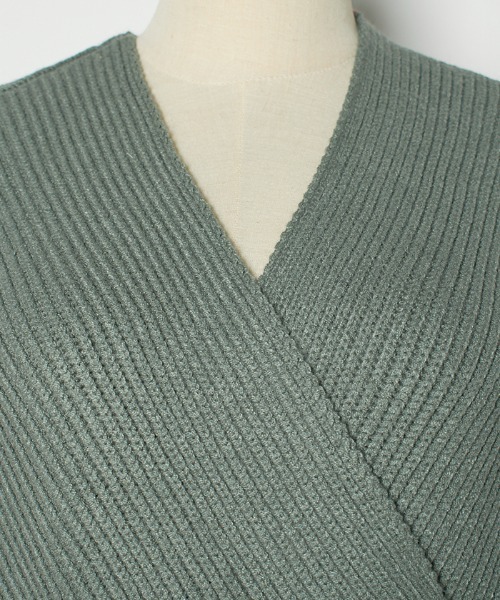 Futier land（フューティアランド）の「ウエストクロスニットプルオーバー（ニット/セーター・レディース・アイボリー/ブラック/ブルーグレー/カーキ/グレー/グリーン/モカ・FREE）」の9枚目の写真