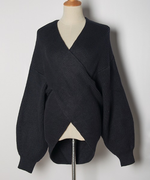 Futier land（フューティアランド）の「ウエストクロスニットプルオーバー（ニット/セーター・レディース・アイボリー/ブラック/ブルーグレー/カーキ/グレー/グリーン/モカ・FREE）」の13枚目の写真