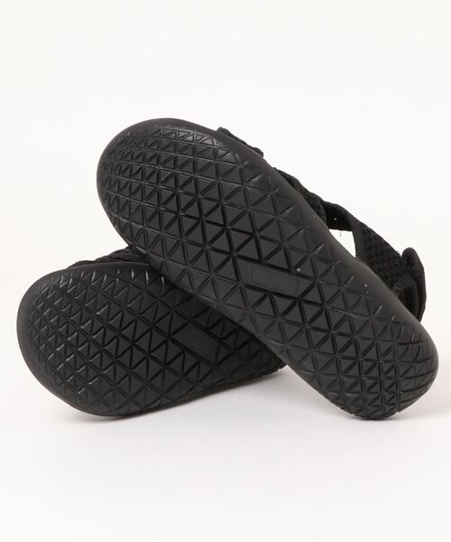 チチカカ（チチカカ）の「バックパーツメッシュサンダル（サンダル・レディース・ライトグレー/ブラック/オフホワイト・MEDIUM/LARGE）」の5枚目の写真