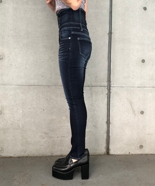 ENVYM（アンビー）の「ハイウエストスキニーＰＴ（デニムパンツ・レディース・インディゴブルー/ブルー・M/S）」の8枚目の写真