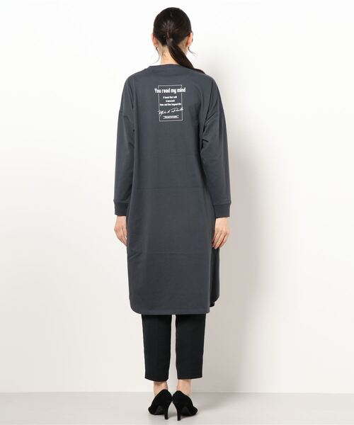 RAG MACHINE（ラグマシーン）の「【RAG MACHINE】ロゴプリントワンピース（ワンピース・レディース・オフホワイト/ベージュ/ダークグレー・M/L）」の5枚目の写真