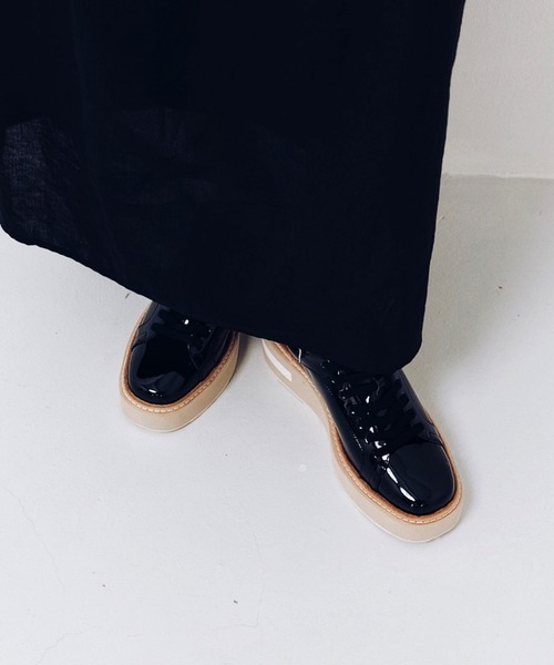 Lucida(ルシーダ)の「Acrux/ 厚底ウエッジスニーカー(スニーカー・レディース・ブラック/ベージュ/その他/ホワイト/その他4/ナチュラル/ライトグレー系1/ベージュ系/クリアブラック/ホワイト系/ネイビー/ピンクベージュ/ピンク系その他/グリーン系その他・35/36/37/38/39/40)」の21枚目の写真