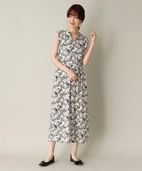 LAURA ASHLEY（ローラアシュレイ）の「スケッチフラワーワンピース（ワンピース）」 - WEAR