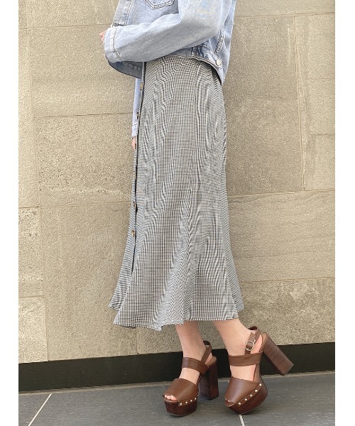 one way(ワンウェイ)の「【oneway】フロントボタンマーメイドスカート(スカート・レディース・ブラック系その他/グリーン系その他・FREE)」の9枚目の写真