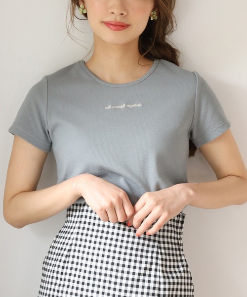 one after another NICE CLAUP（ワンアフターアナザーナイスクラップ）の「ロゴ刺繍テレコTシャツ（Tシャツ/カットソー・レディース・オフホワイト/ブラック/ベージュ/ミント・FREE）」の4枚目の写真