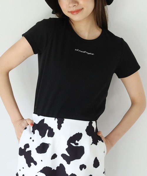 one after another NICE CLAUP（ワンアフターアナザーナイスクラップ）の「ロゴ刺繍テレコTシャツ（Tシャツ/カットソー・レディース・オフホワイト/ブラック/ベージュ/ミント・FREE）」の2枚目の写真