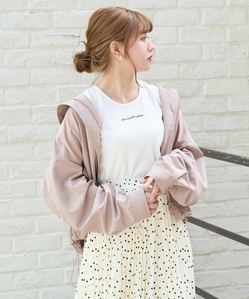 one after another NICE CLAUP（ワンアフターアナザーナイスクラップ）の「ロゴ刺繍テレコTシャツ（Tシャツ/カットソー・レディース・オフホワイト/ブラック/ベージュ/ミント・FREE）」の21枚目の写真