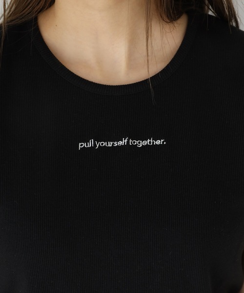 one after another NICE CLAUP（ワンアフターアナザーナイスクラップ）の「ロゴ刺繍テレコTシャツ（Tシャツ/カットソー・レディース・オフホワイト/ブラック/ベージュ/ミント・FREE）」の7枚目の写真