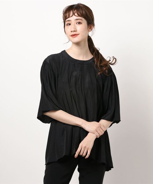 INTERPLANET（インタープラネット）の「レーヨンブロードピンタックブラウス（シャツ/ブラウス・レディース・オレンジ/ブラック/グリーン/アイボリー・FREE）」の3枚目の写真