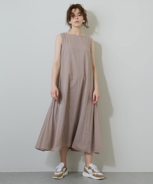 Whim Gazette（ウィムガゼット）の「ボタニカルサックフレア