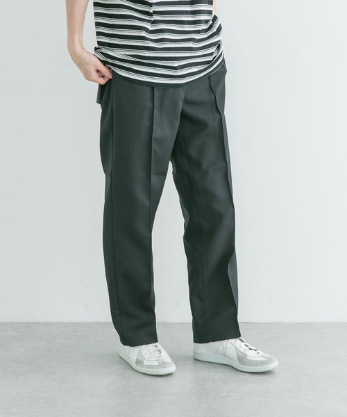 URBAN RESEARCH（アーバンリサーチ）の「COMFORT RELAX SLACKS（その他パンツ・メンズ・チャコールグレー/ブラウン/ブラック・MEDIUM/LARGE）」の2枚目の写真