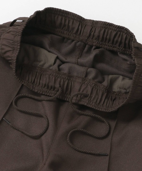 URBAN RESEARCH（アーバンリサーチ）の「COMFORT RELAX SLACKS（その他パンツ・メンズ・チャコールグレー/ブラウン/ブラック・MEDIUM/LARGE）」の19枚目の写真