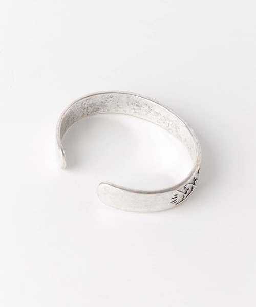 URBAN RESEARCH Sonny Label（アーバンリサーチサニーレーベル）の「ヒシガタバングル（ブレスレット・メンズ・シルバー・ONE）」の3枚目の写真