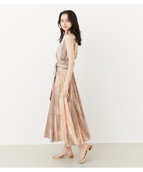 rienda（リエンダ）の「ペイントノースリーブトップス（タンクトップ・レディース・ベージュ/パープル/オレンジ・FREE）」の8枚目の写真